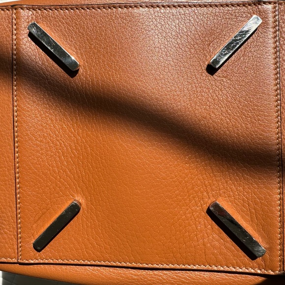 Authentic Loewe Tan Medium Hammock Bag, with card and dust bag - Picture 9 of 15